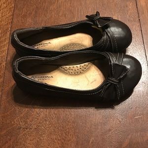 Girls Arizona Jean Co. Flats